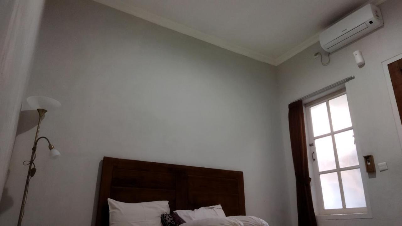 Nusantara Hotel Syariah Джепара Экстерьер фото