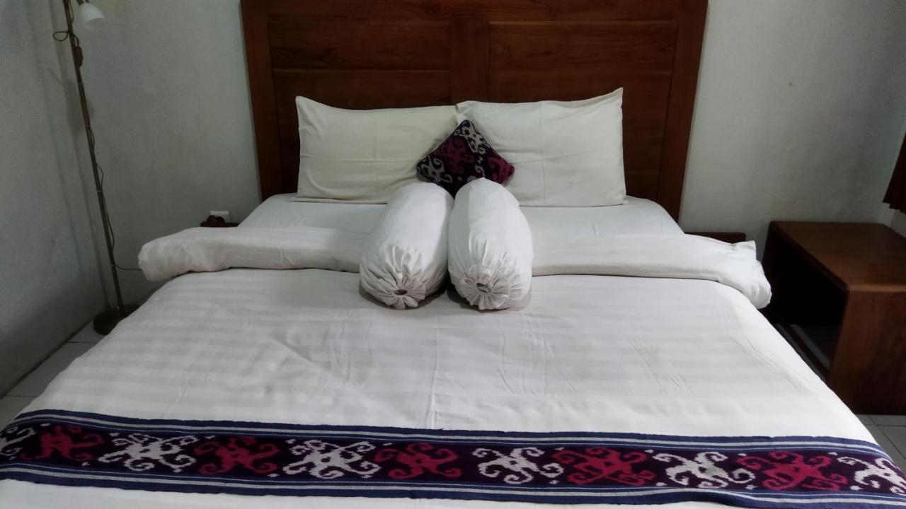 Nusantara Hotel Syariah Джепара Экстерьер фото