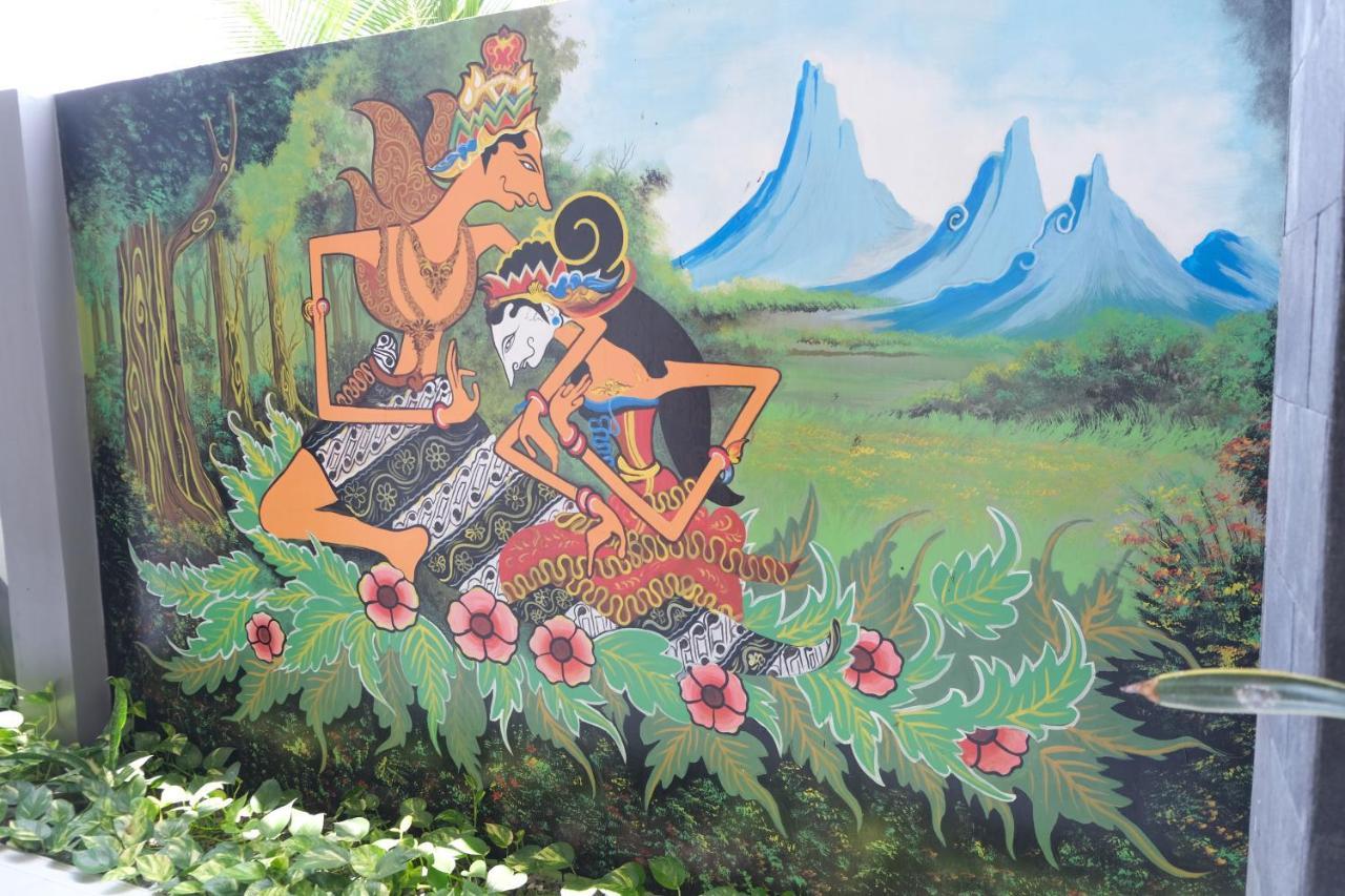 Nusantara Hotel Syariah Джепара Экстерьер фото